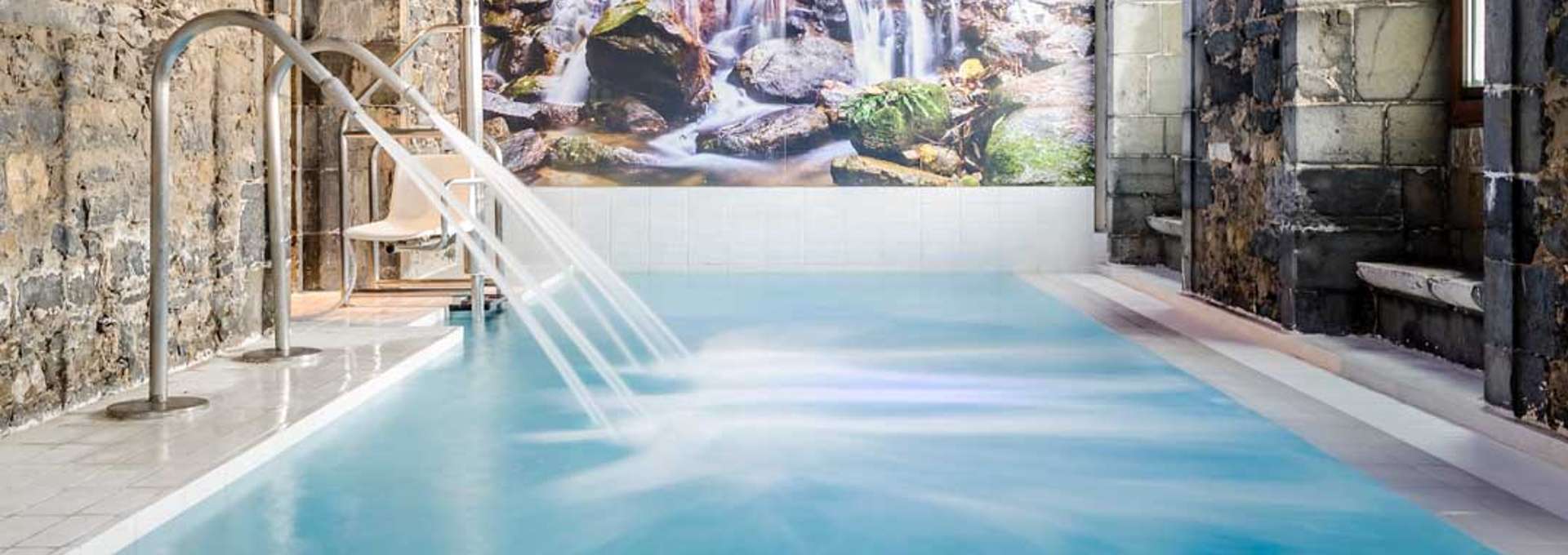 Hotel Balneario Orduña piscina
