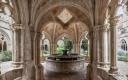 Monasterio de Poblet fuente claustro